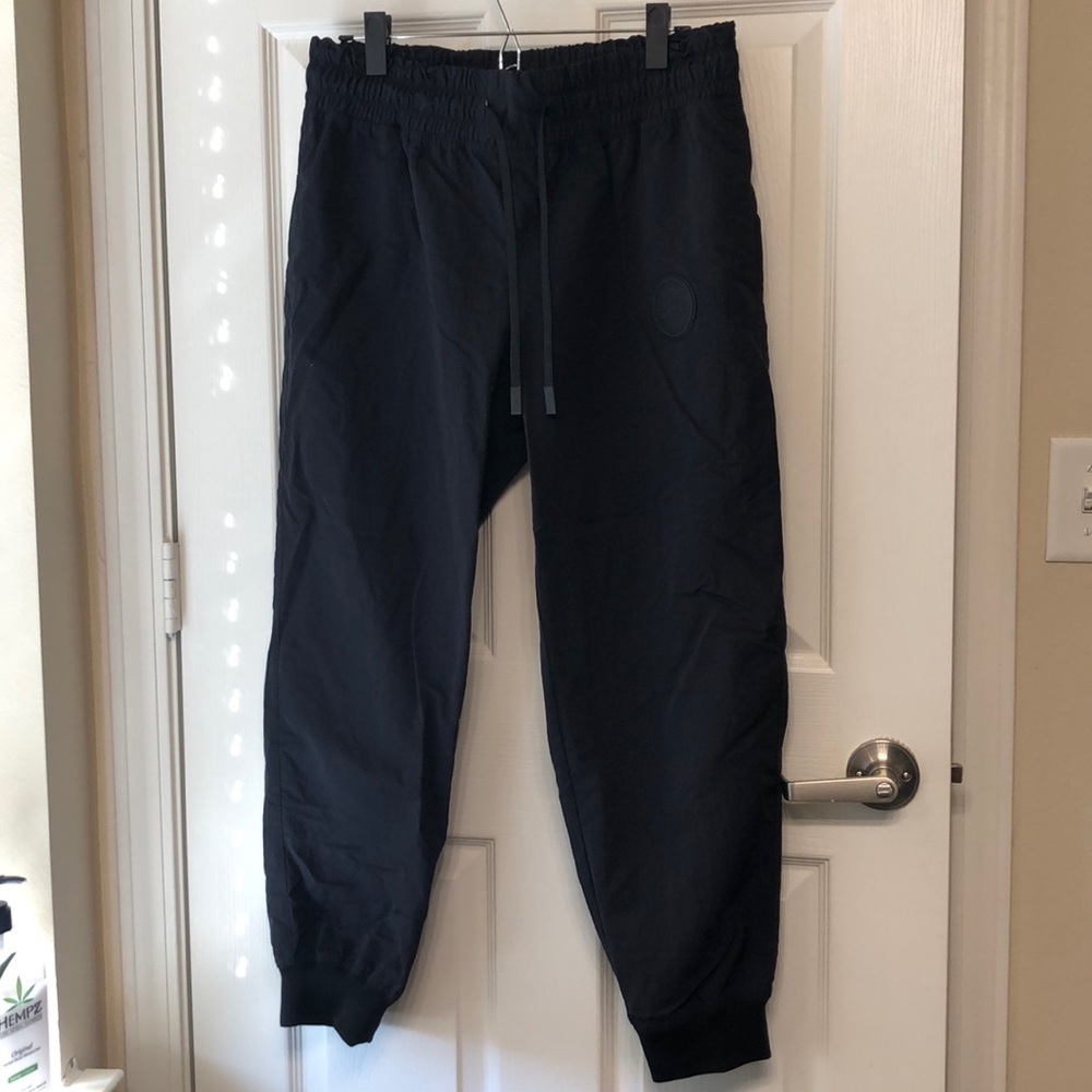 NWOT nike air joggers